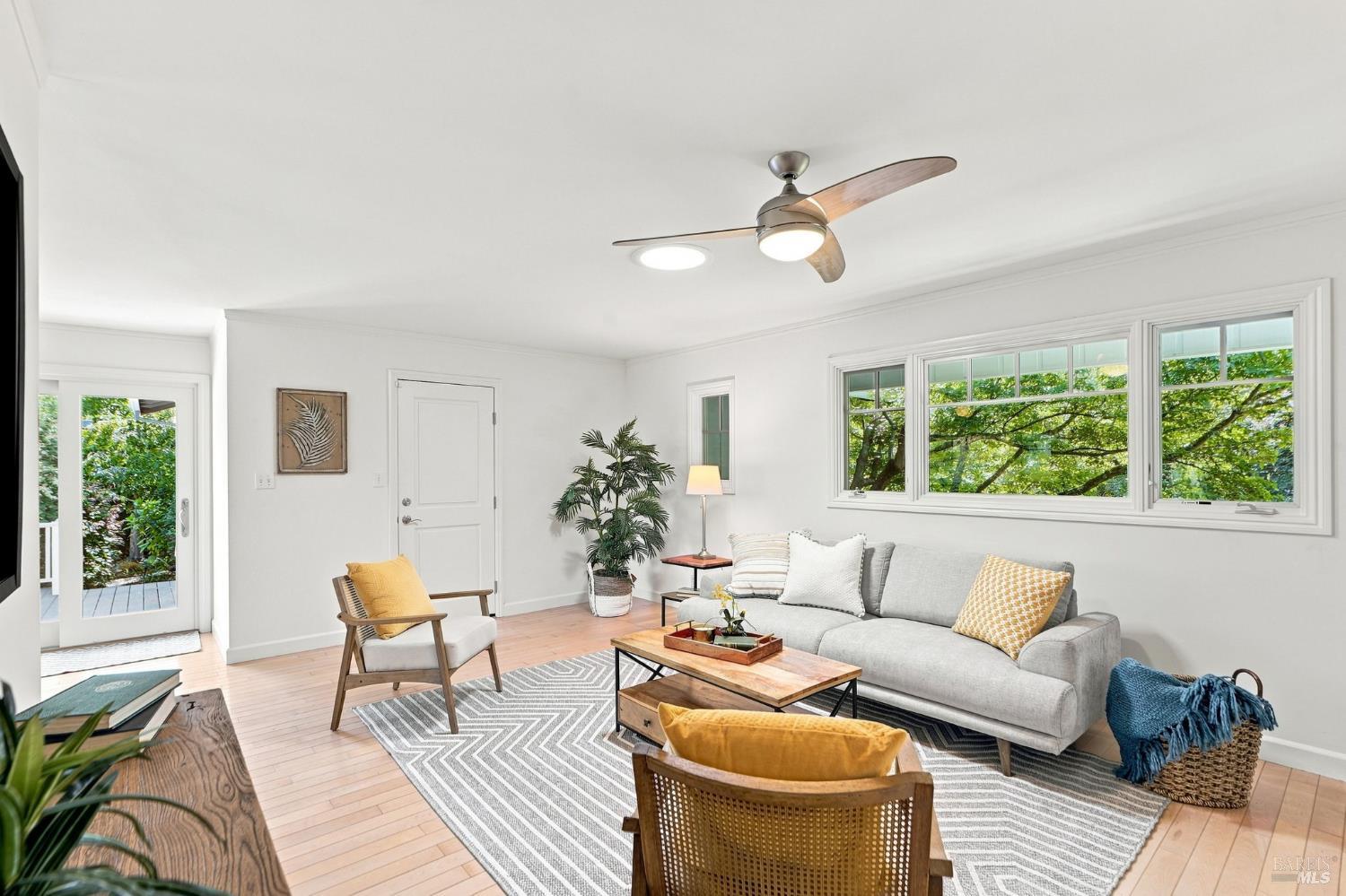 8245 Candy Apple Lane Sebastopol CA 95472