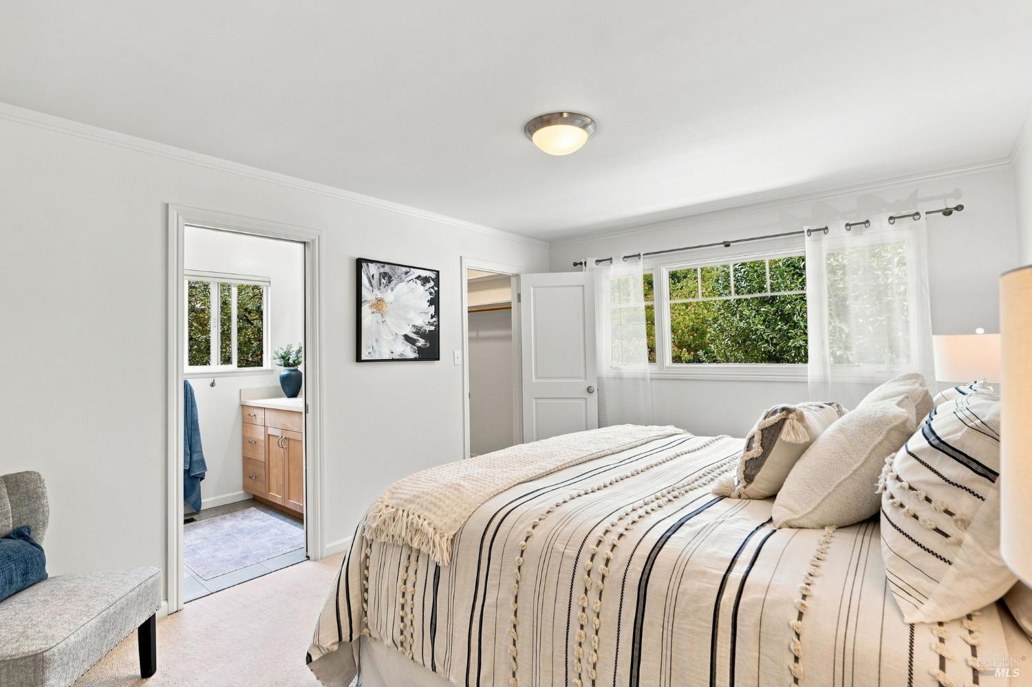 8245 Candy Apple Lane Sebastopol CA 95472