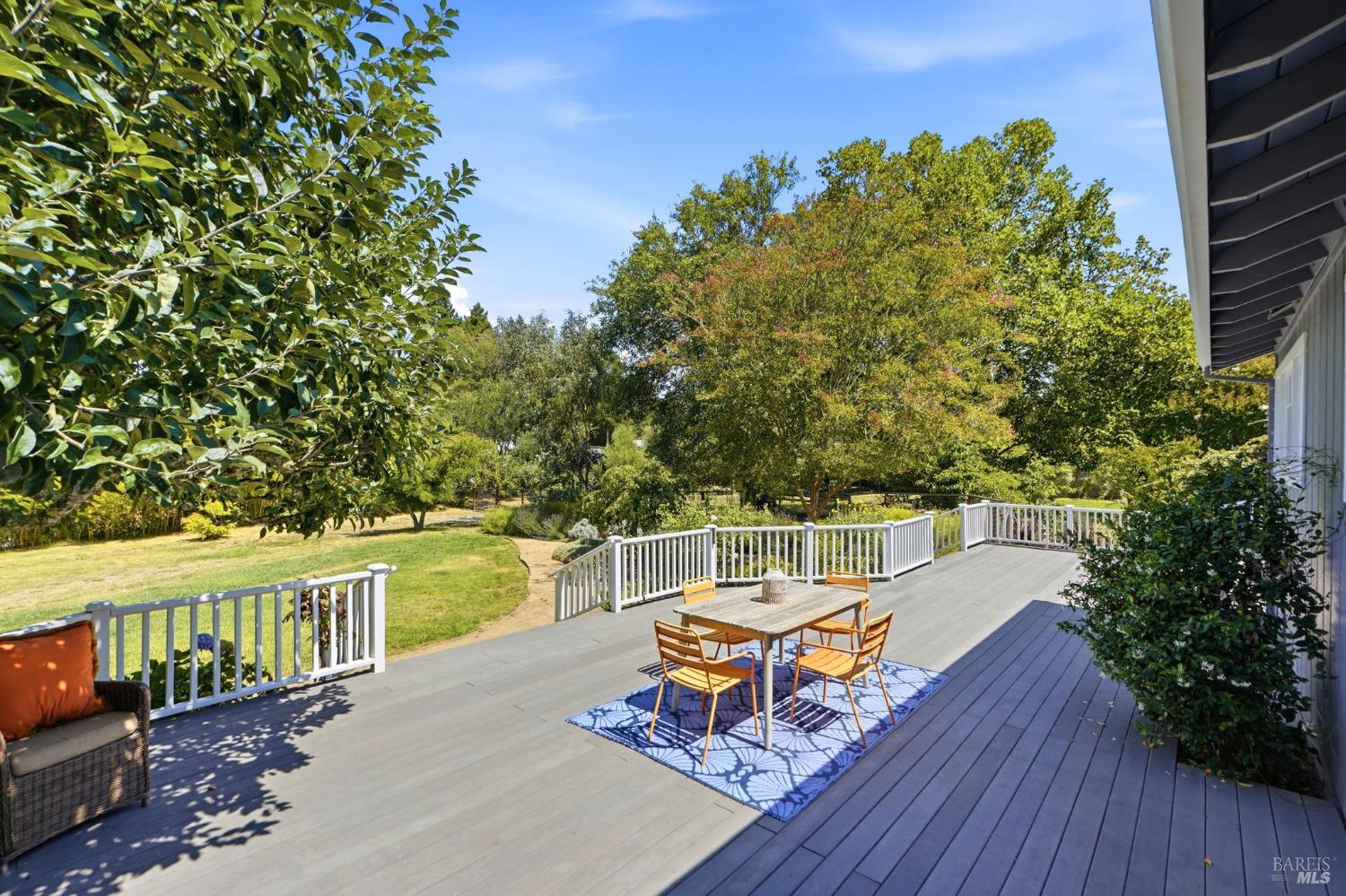 8245 Candy Apple Lane Sebastopol CA 95472