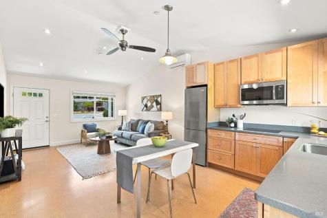 8245 Candy Apple Lane Sebastopol CA 95472