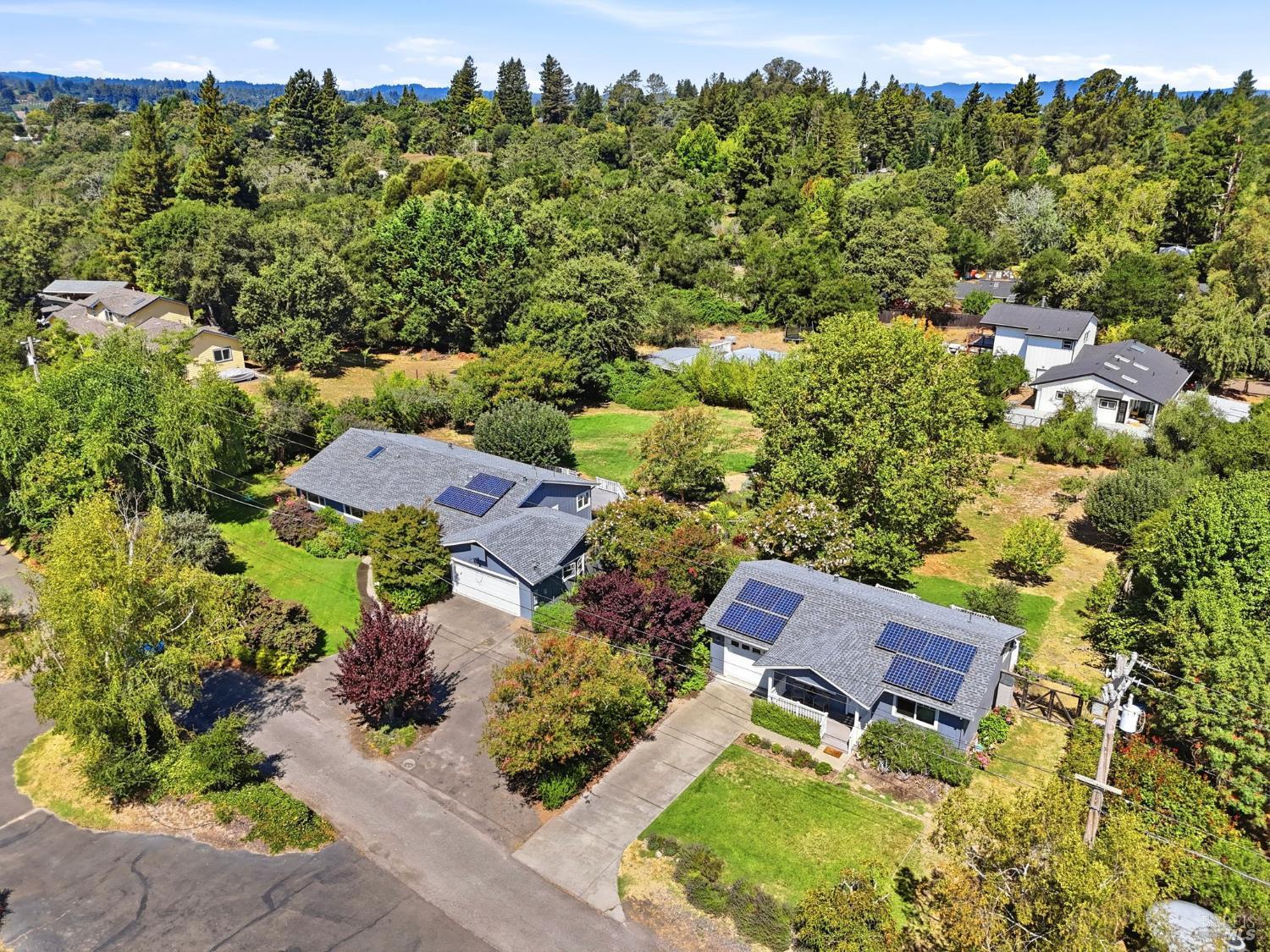 8245 Candy Apple Lane Sebastopol CA 95472