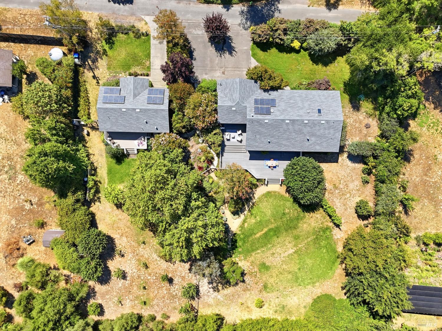 8245 Candy Apple Lane Sebastopol CA 95472