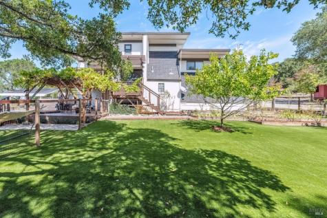 2125 Trinity Road Glen Ellen CA 95442