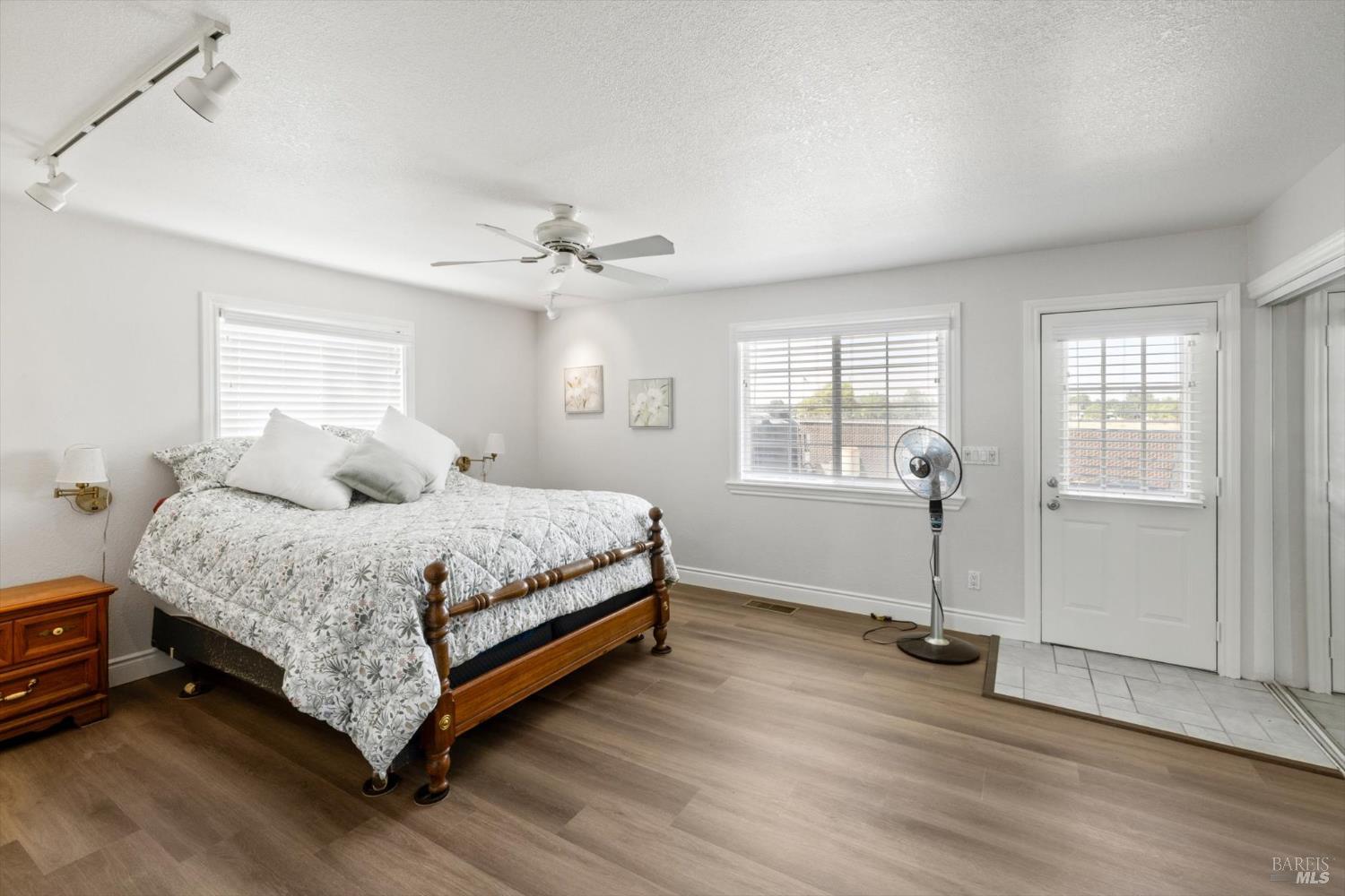 7672 Country Lane Vacaville CA 95688