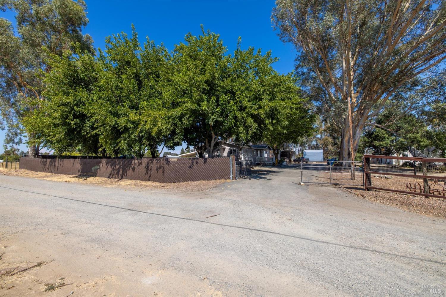 7672 Country Lane Vacaville CA 95688