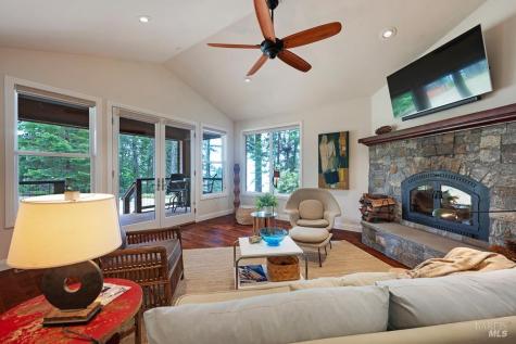 22130 Umland Circle Jenner CA 95450
