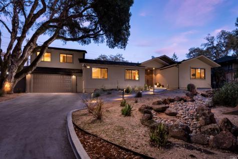 3624 Alta Vista Avenue Santa Rosa CA 95409