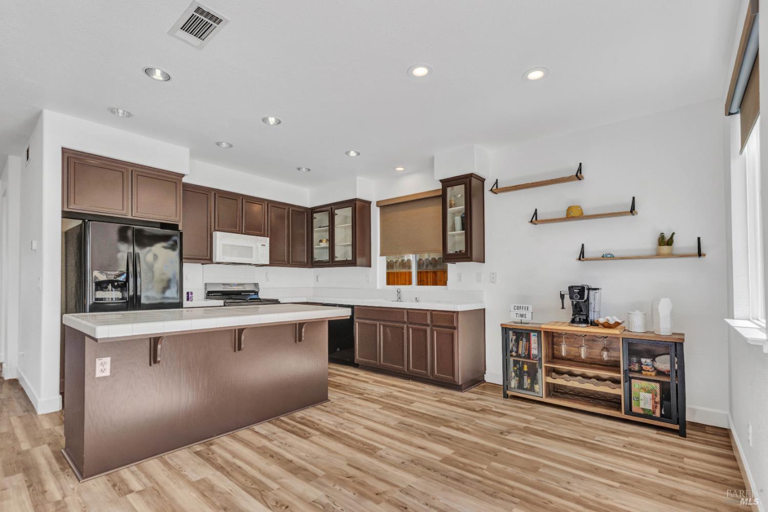1241 Valley Glen Drive Dixon CA 95620