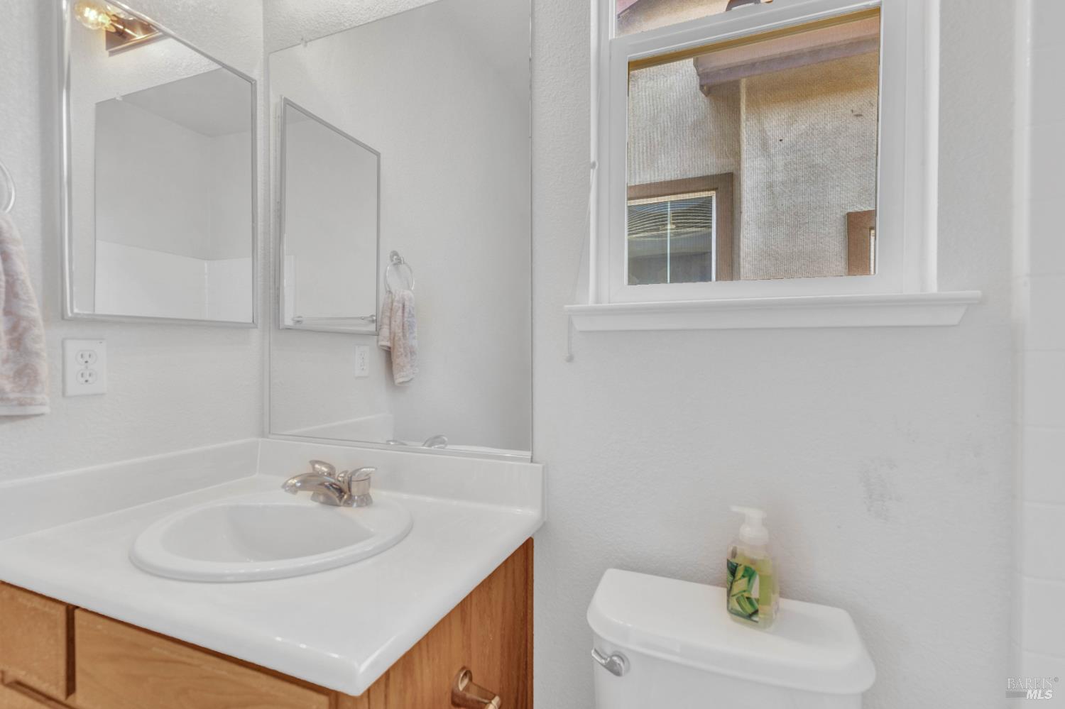 1241 Valley Glen Drive Dixon CA 95620