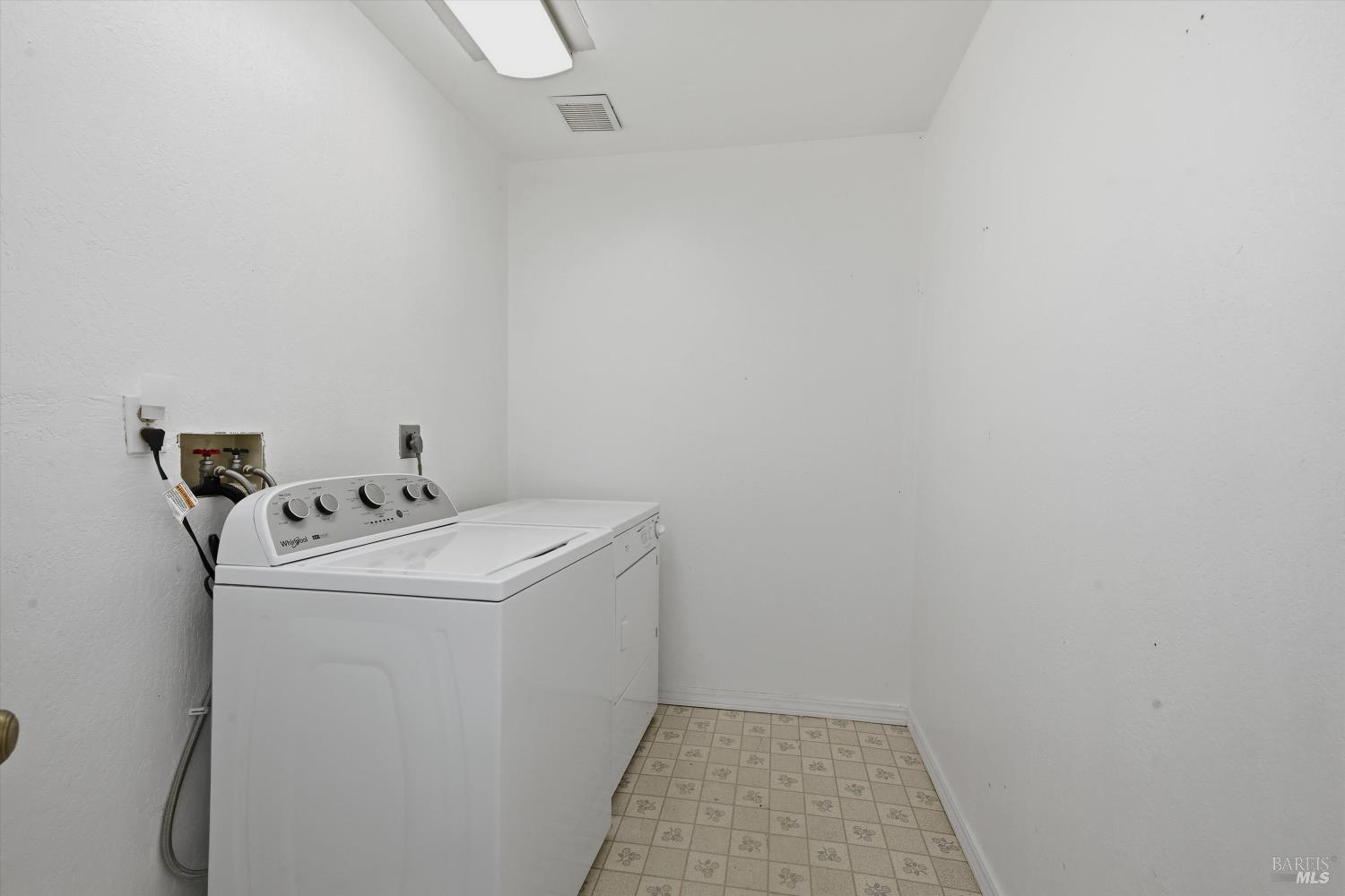17198 Squirrelhill Road Hidden Valley Lake CA 95467