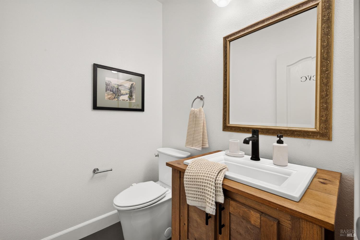 1987 Woodsage Way Santa Rosa CA 95404