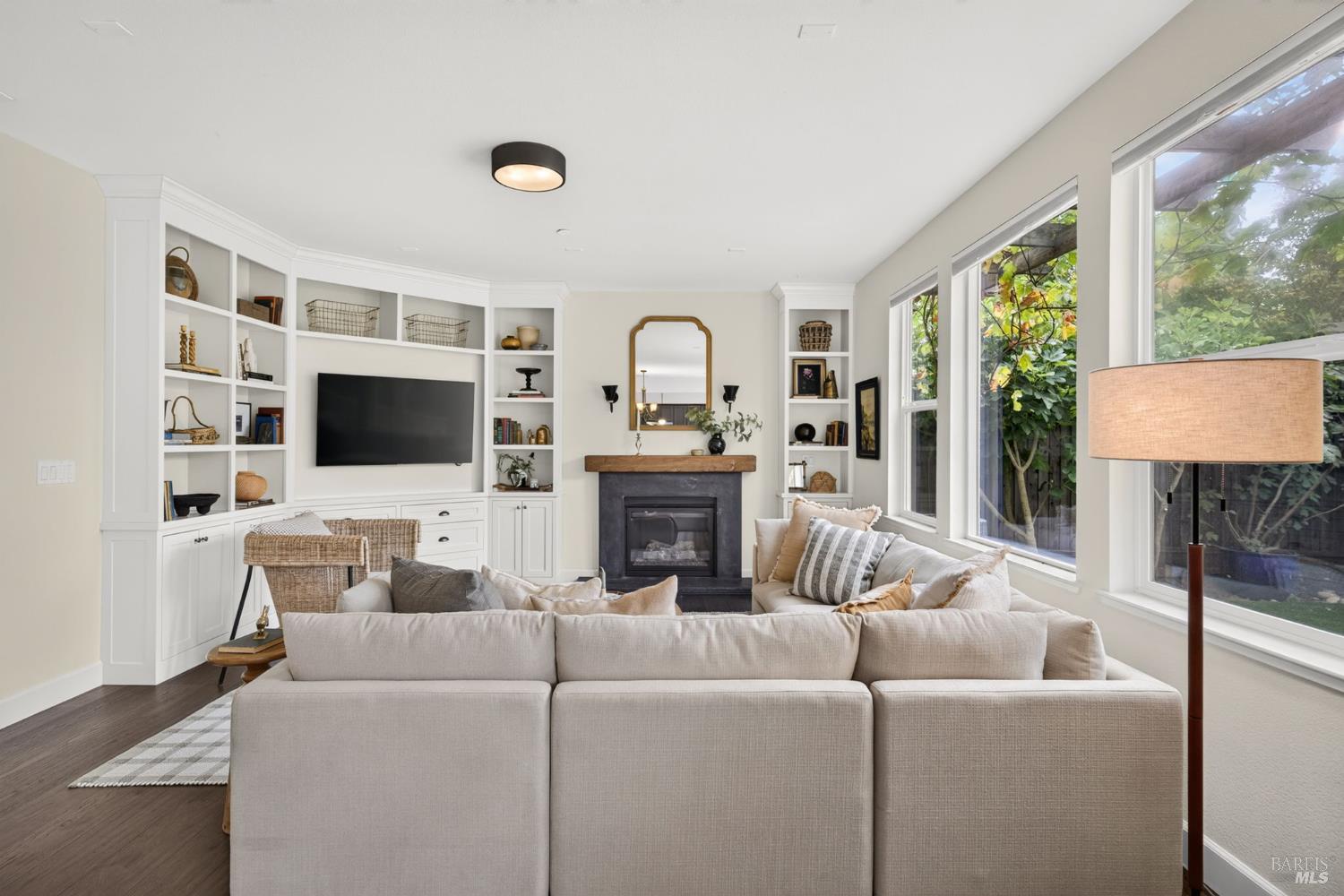 1987 Woodsage Way Santa Rosa CA 95404