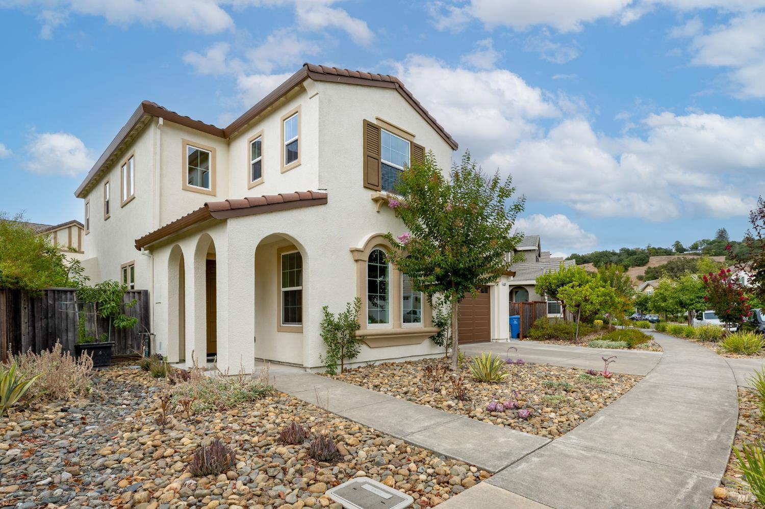 1987 Woodsage Way Santa Rosa CA 95404
