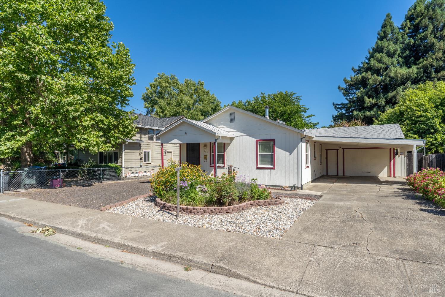 408 Grove Avenue Ukiah CA 95482
