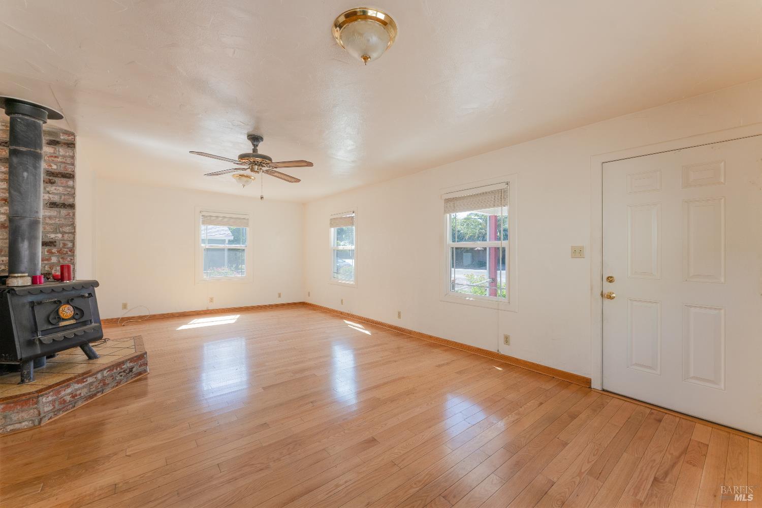 408 Grove Avenue Ukiah CA 95482