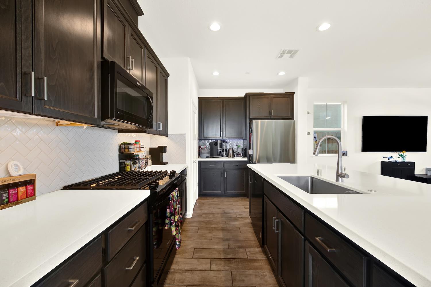 1125 Hiramatsu Lane Winters CA 95694