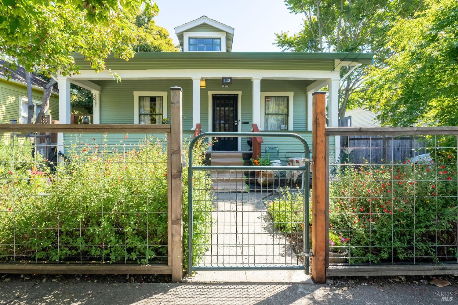 132 Lincoln Street Santa Rosa CA 95401