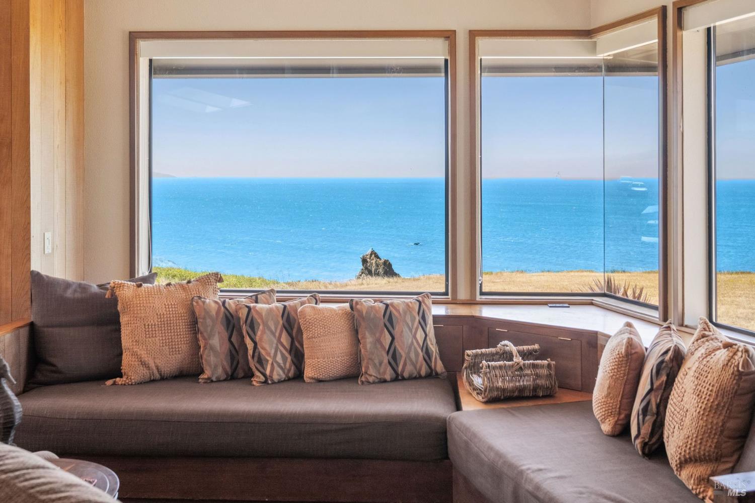 21084 Pelican Loop Bodega Bay CA 94923