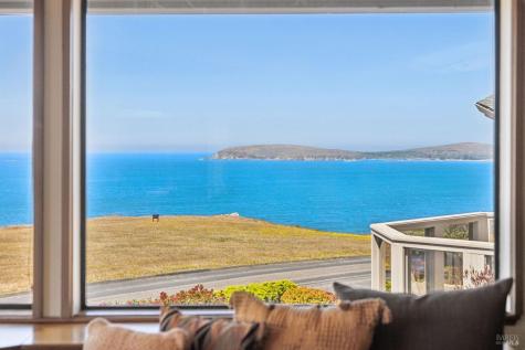 21084 Pelican Loop Bodega Bay CA 94923
