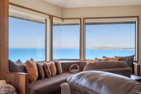 21084 Pelican Loop Bodega Bay CA 94923