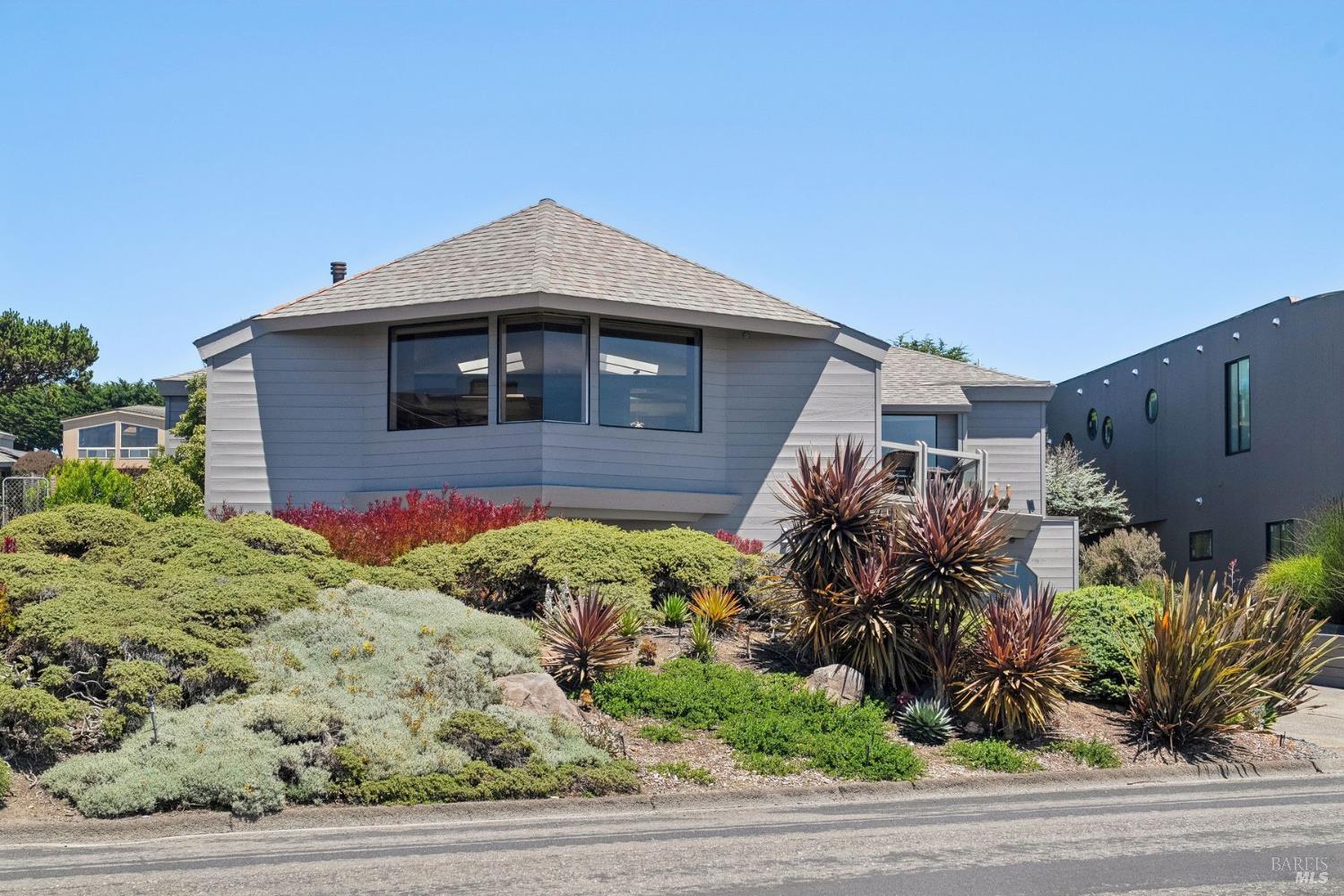 21084 Pelican Loop Bodega Bay CA 94923