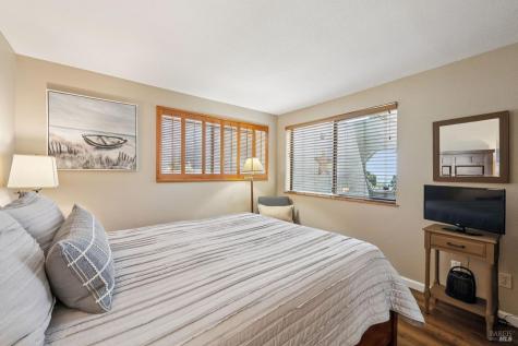 21084 Pelican Loop Bodega Bay CA 94923