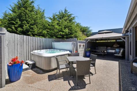 21084 Pelican Loop Bodega Bay CA 94923