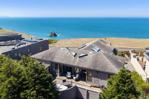21084 Pelican Loop Bodega Bay CA 94923