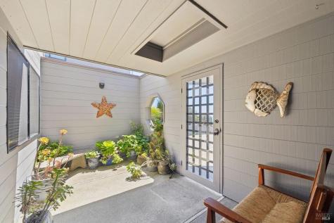 21084 Pelican Loop Bodega Bay CA 94923