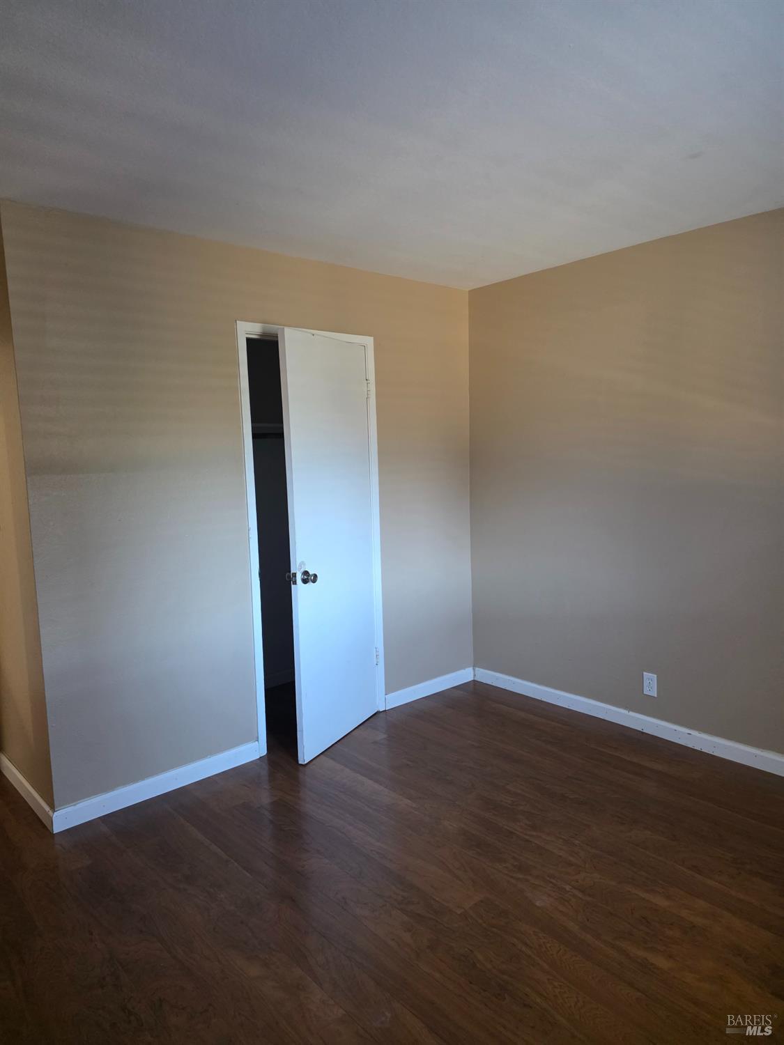 881 Windsor Street Napa CA 94558