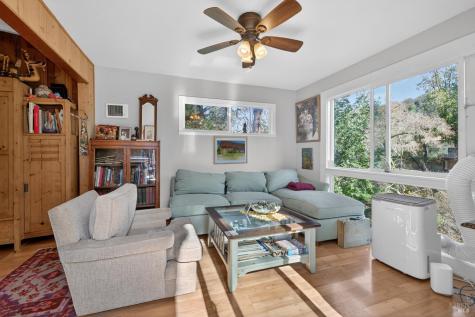 4289 Lakeside Road Glen Ellen CA 95442