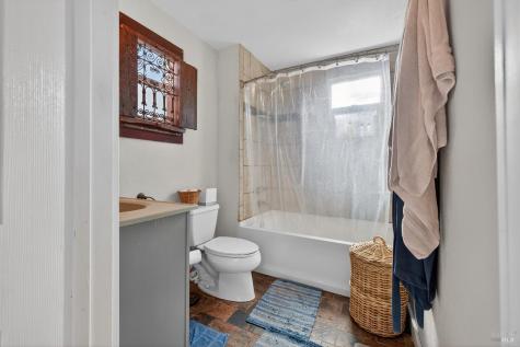 4289 Lakeside Road Glen Ellen CA 95442