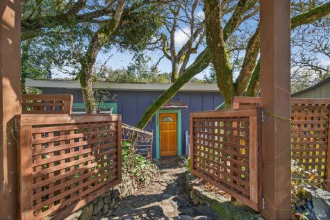 4289 Lakeside Road Glen Ellen CA 95442