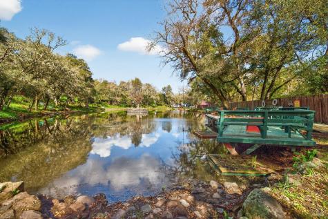 4289 Lakeside Road Glen Ellen CA 95442