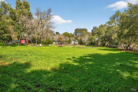 4289 Lakeside Road Glen Ellen CA 95442