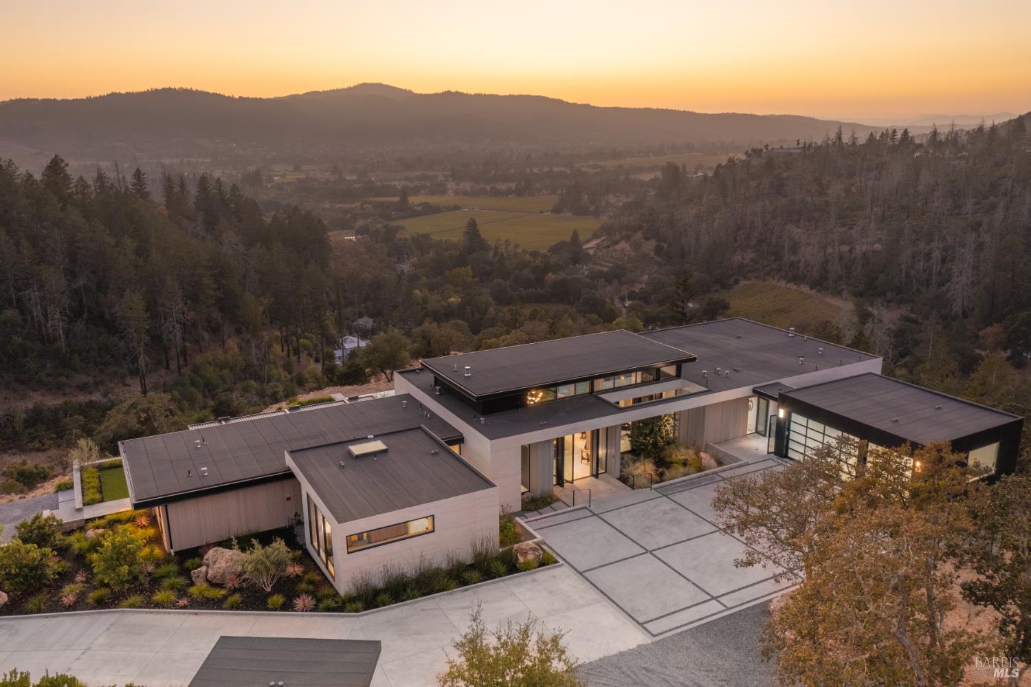 880 Adobe Canyon Road Kenwood CA 95452