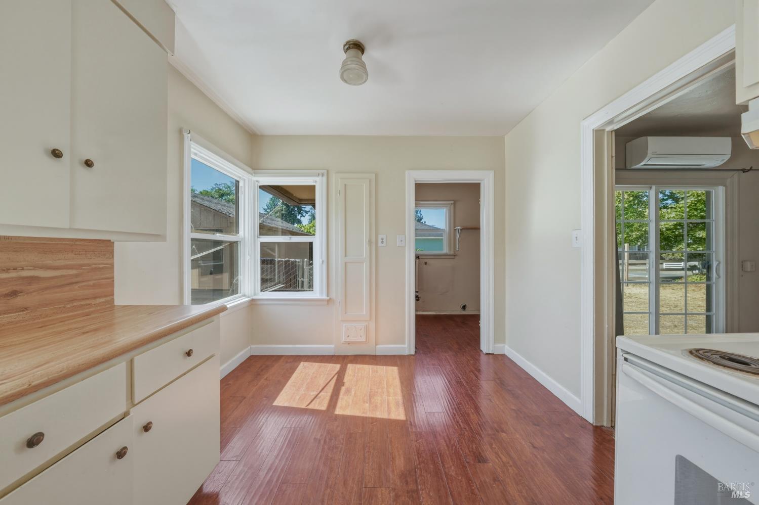 295 Clearlake Avenue Lakeport CA 95451