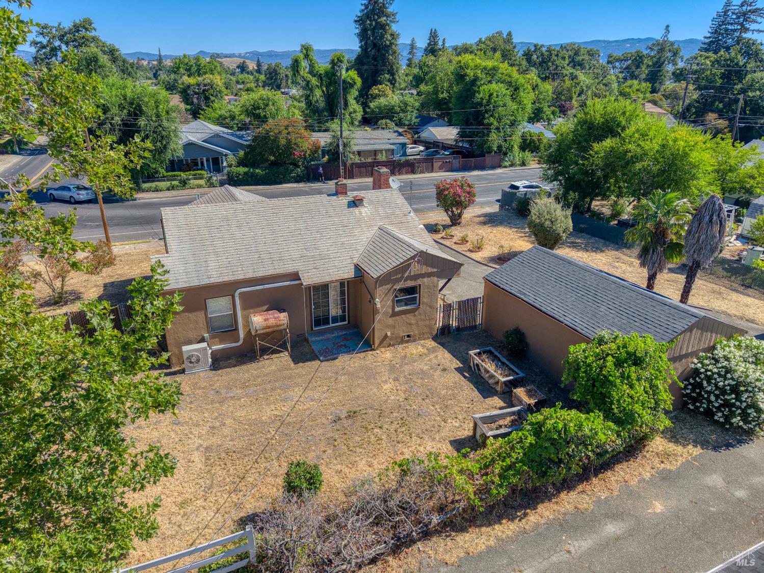 295 Clearlake Avenue Lakeport CA 95451