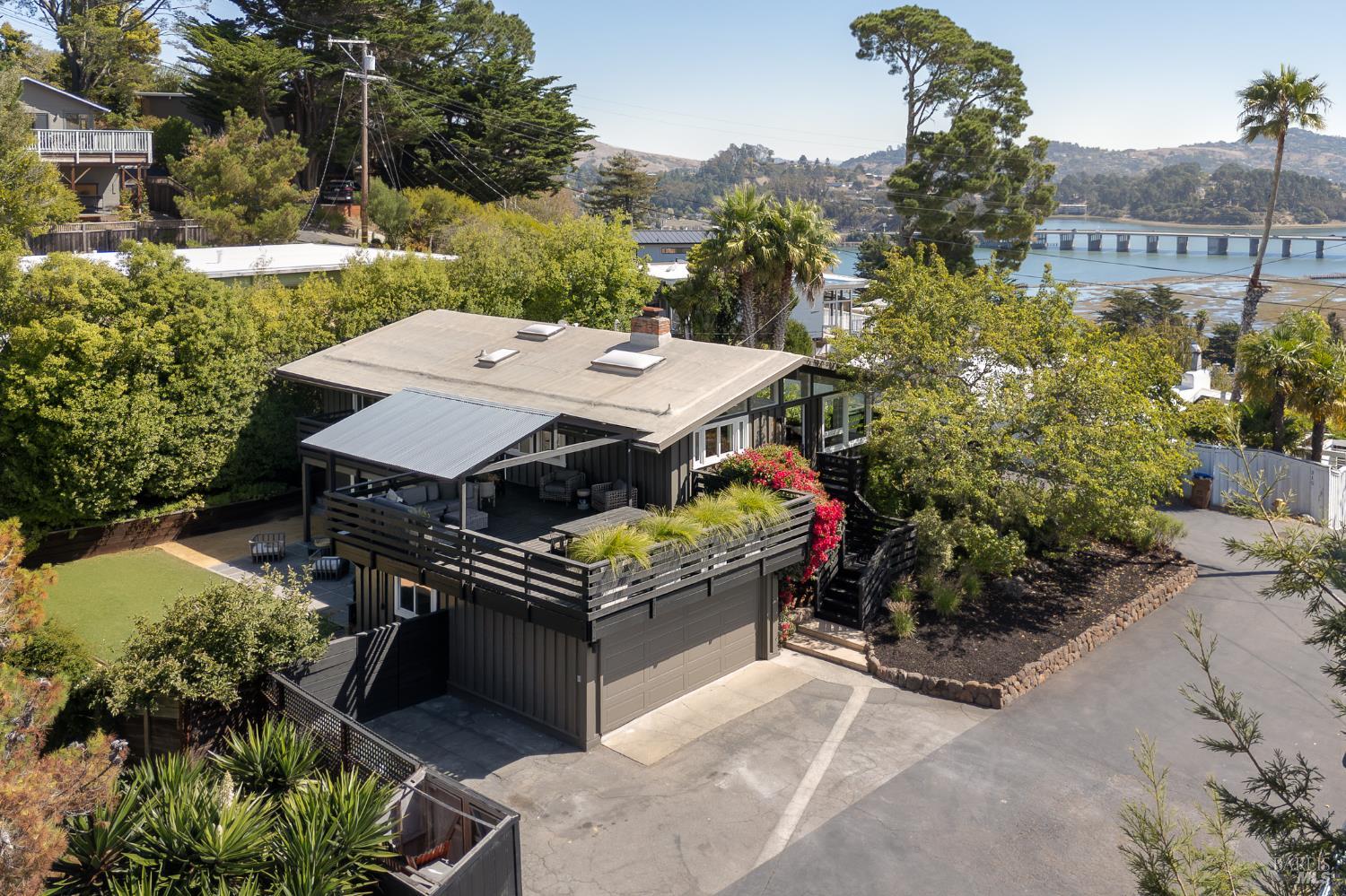 214 Cleveland Court Mill Valley CA 94941