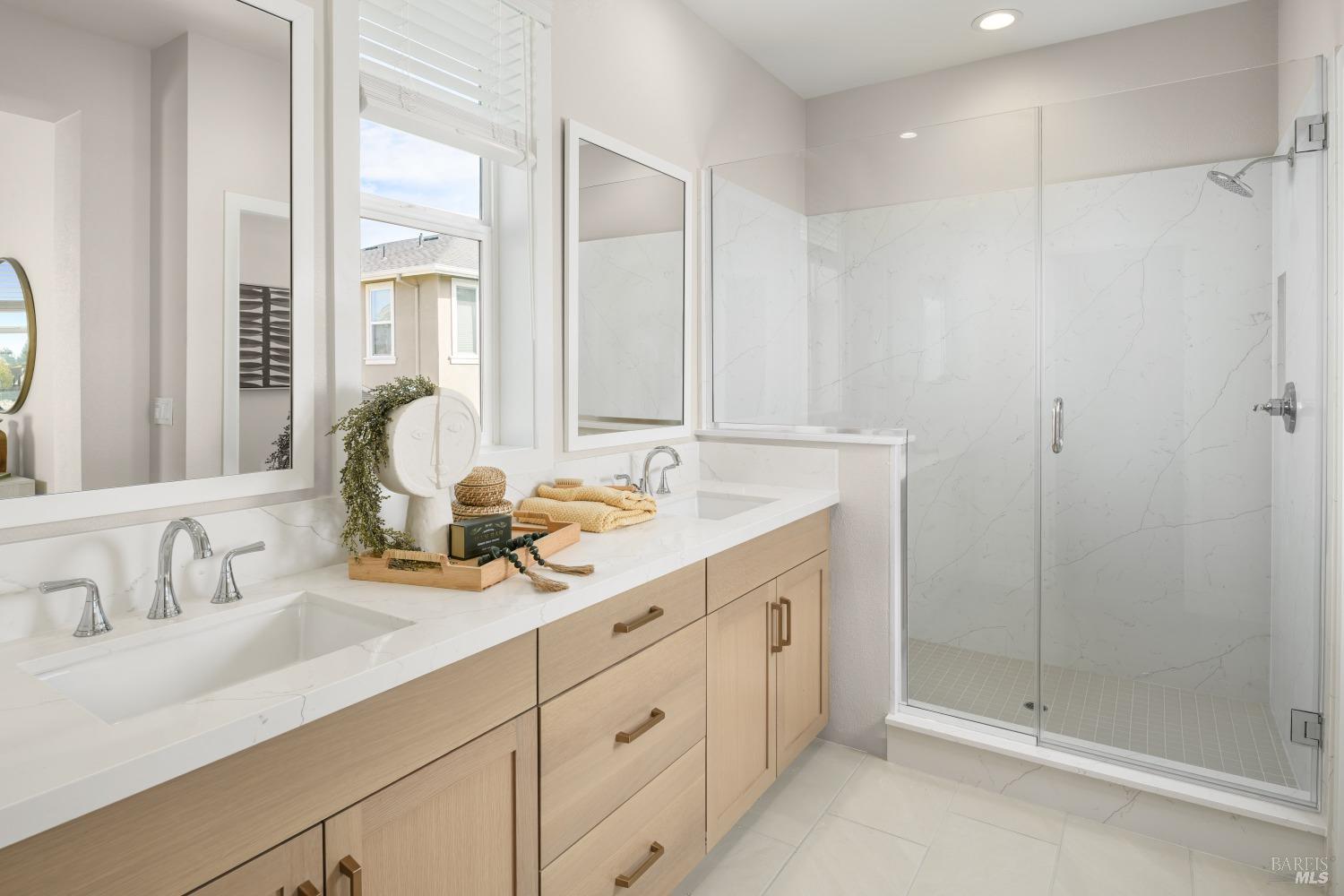 1542 Alegra Street Santa Rosa CA 95403
