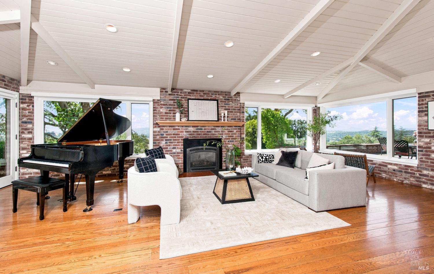6006 Wild Horse Valley Road Napa CA 94558