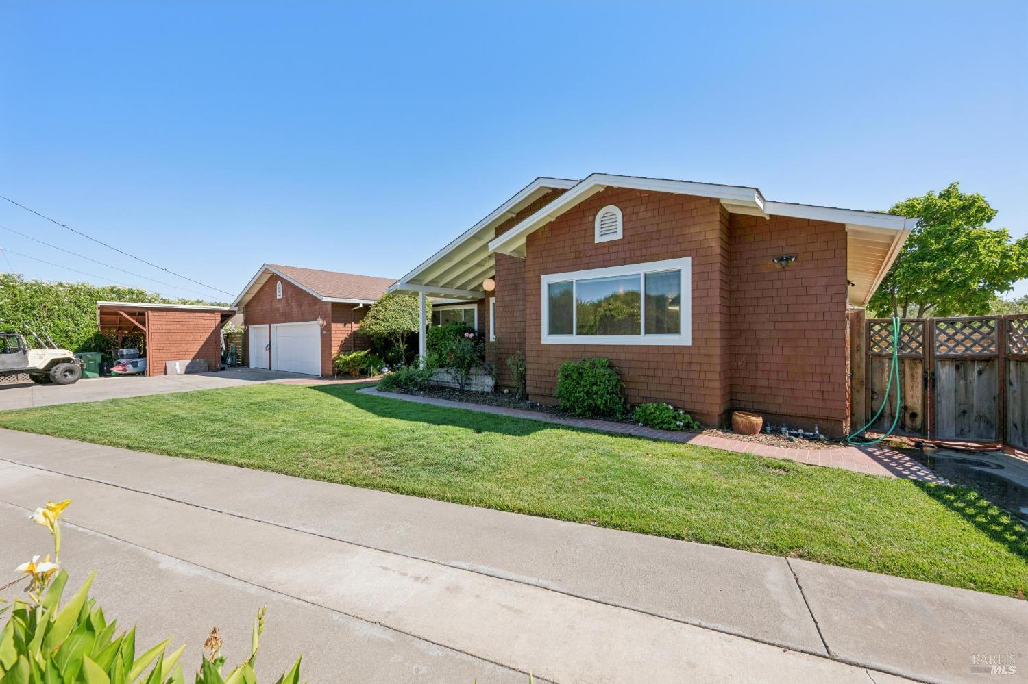 267 Specht Road Sonoma CA 95476