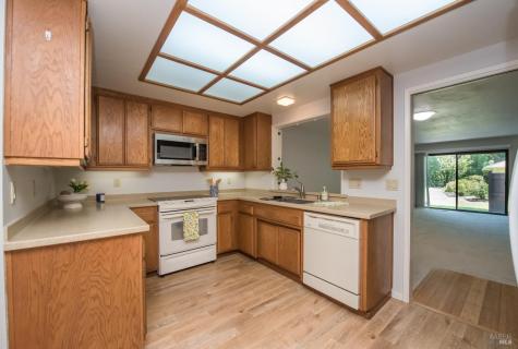 6320 Stone Bridge Road Santa Rosa CA 95409