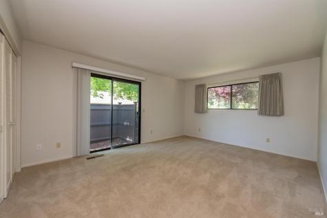 6320 Stone Bridge Road Santa Rosa CA 95409