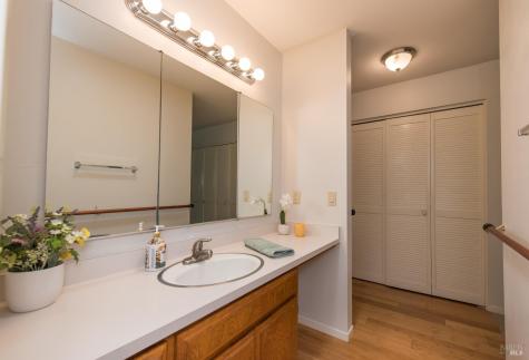 6320 Stone Bridge Road Santa Rosa CA 95409