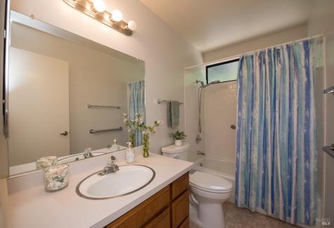 6320 Stone Bridge Road Santa Rosa CA 95409