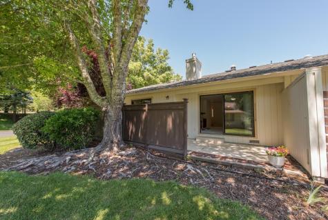 6320 Stone Bridge Road Santa Rosa CA 95409