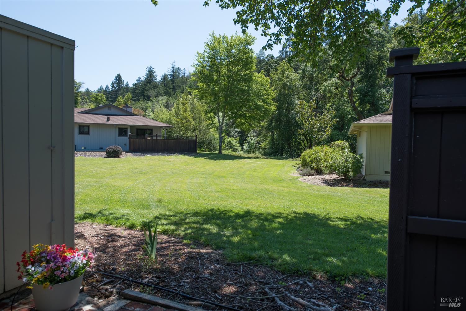 6320 Stone Bridge Road Santa Rosa CA 95409