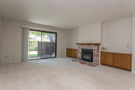 6320 Stone Bridge Road Santa Rosa CA 95409