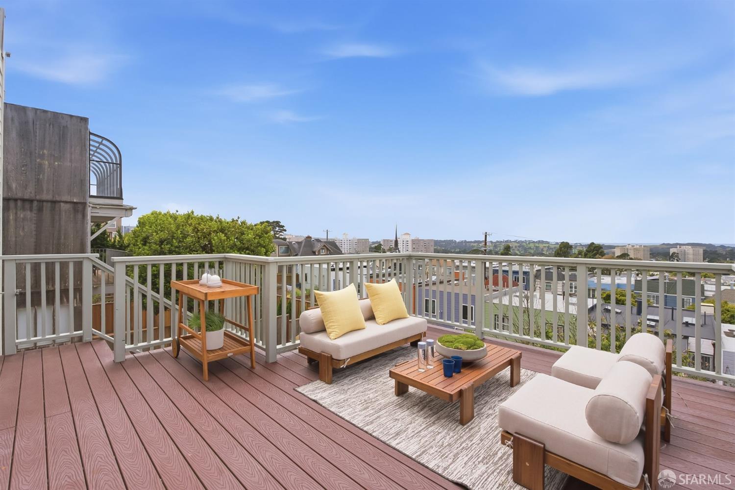 251 SE Byxbee Street San Francisco CA 94132